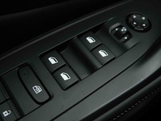 Peugeot 408 PHEV 225 EAT8 GT Gris