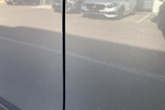 Citroën C4 Hybride 136 e-DCS6 Plus Gris Mercure