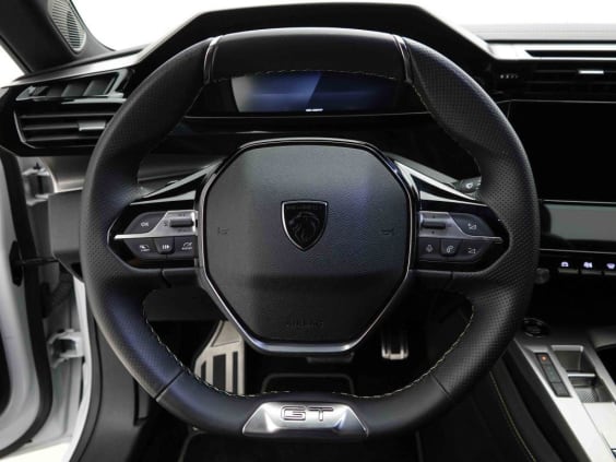 Peugeot 308 Hybrid 145 e-DCS6 GT Blanc