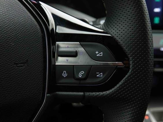 Peugeot 308 Hybrid 145 e-DCS6 GT Blanc