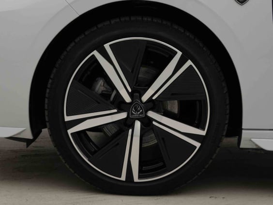 Peugeot 308 Hybrid 145 e-DCS6 GT Blanc