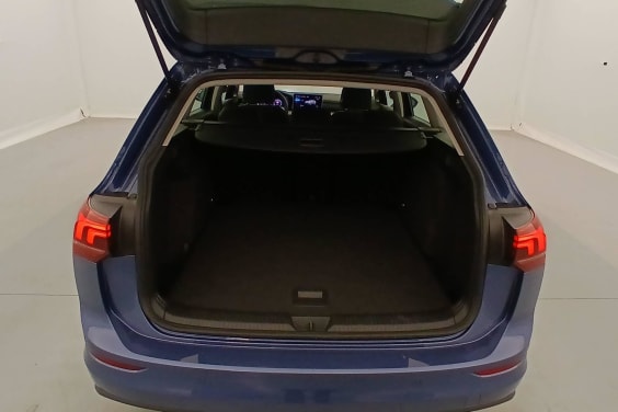 Volkswagen GOLF 8 SW 1.5 ETSI EVO2 116 DSG7 LIFE PLUS Bleu Anemone