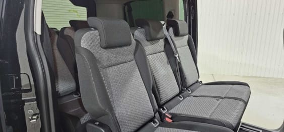 Peugeot Traveller Traveller M Diesel 180 ch Automatique Business Noir Perla