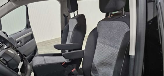 Peugeot Traveller Traveller M Diesel 180 ch Automatique Business Noir Perla