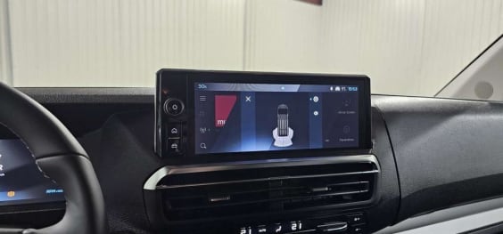 Peugeot Traveller Traveller M Diesel 180 ch Automatique Business Noir Perla