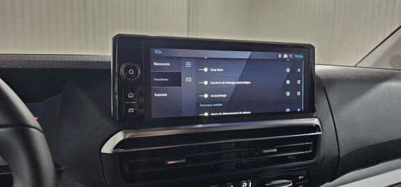 Peugeot Traveller Traveller M Diesel 180 ch Automatique Business Noir Perla
