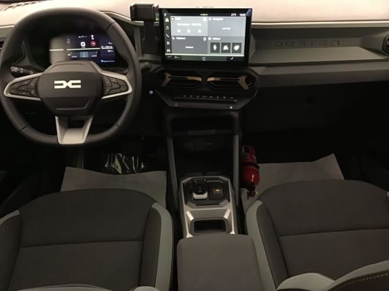 Dacia DUSTER Extreme + 1.8 HYBRID 155 Noir Nacre