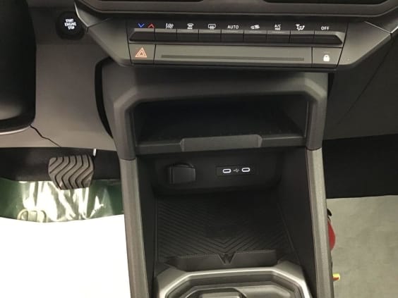 Dacia DUSTER Extreme + 1.8 HYBRID 155 Noir Nacre