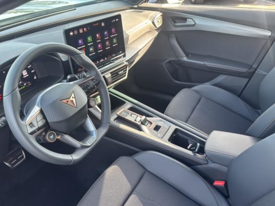 Cupra Formentor 1.5 ETSI HYBRID 150 V DSG 7 Bleu Fjord