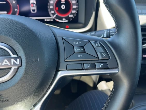 Nissan JUKE 1.0 DIG-T 114 N-Connecta Gris