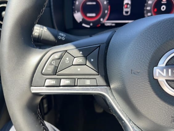 Nissan JUKE 1.0 DIG-T 114 N-Connecta Gris