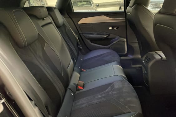 Peugeot 308 SW PHEV 225 e-EAT8 GT Noir Perla Nera