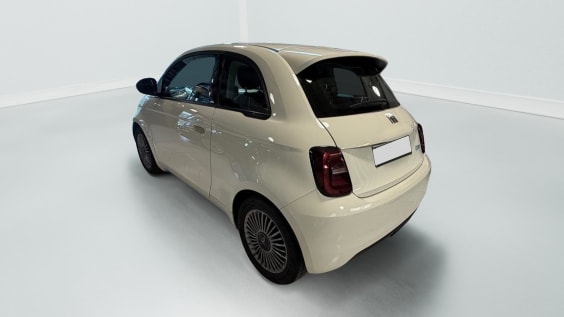 Fiat 500e BERLINE MY22 SERIE 1 STEP 1 500 e 95 ch Icône Blanc