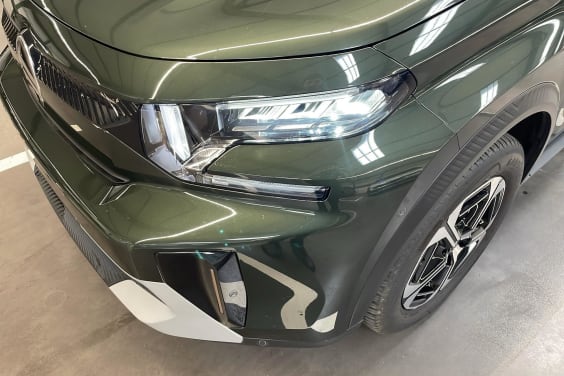 Citroën E-C3 AIRCROSS 113 AUTONOMIE CONFORT MAX Vert Montana / Toit Blanc