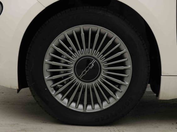 Fiat 500e 24 KWH 95 ICON Blanc