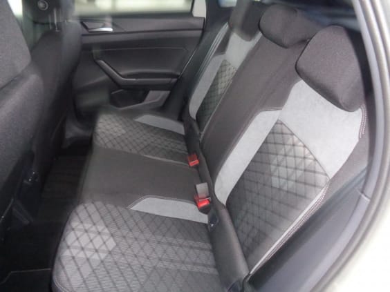 Volkswagen Taigo Taigo 1.0 TSI 110 DSG7 R-Line Gris