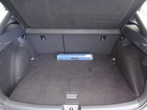 Volkswagen Taigo Taigo 1.0 TSI 110 DSG7 R-Line Gris