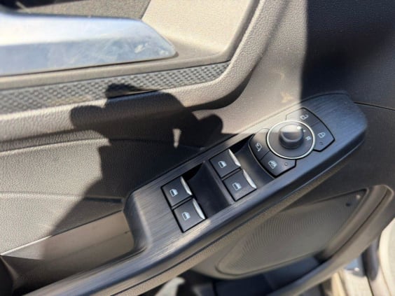 Ford KUGA KUGA 2.0D ECOBLUE 120CH BVA ST-LINE Gris Magnetique Metal