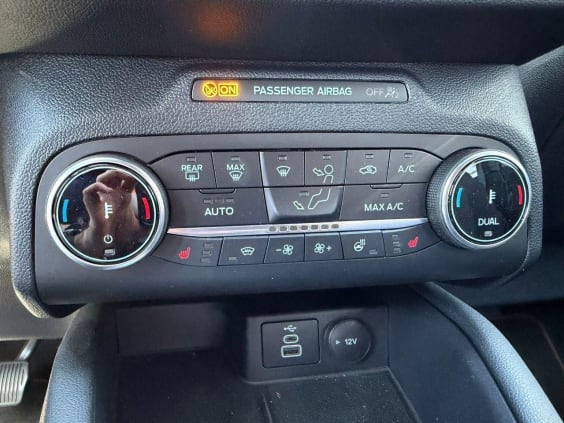 Ford KUGA KUGA 2.0D ECOBLUE 120CH BVA ST-LINE Gris Magnetique Metal