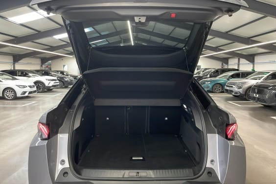 Peugeot 3008 Hybrid 145 e-DCS6 GT Gris Artense / Toit Noir