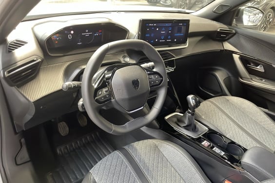 Peugeot 2008 100 S&S BVM6 Allure Blanc Okenite