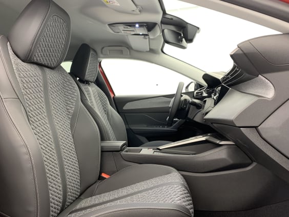 Peugeot 308 NOUVELLE BLUEHDI 130CH S&S EAT8 ALLURE Rouge Elixir