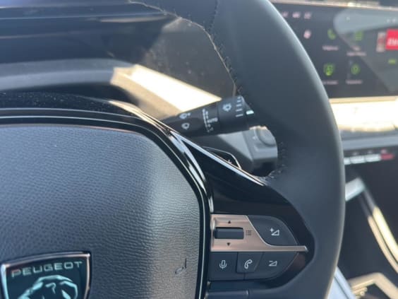 Peugeot 408 Hybrid 145 allure e-dcs6 Noir