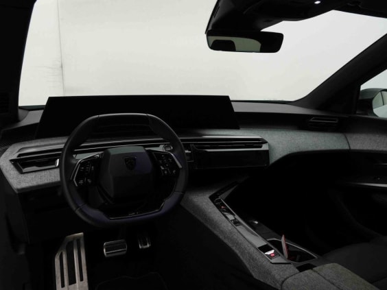 Peugeot 5008 HYBRID 145 AUT GT 7PL Blanc