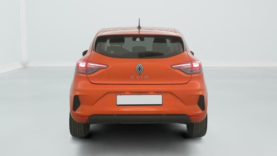 Renault Clio E-Tech full hybrid 145 Evolution Orange