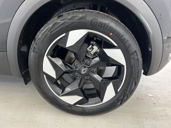 Renault CAPTUR E-TECH FULL HYBRID 145 CH TECHNO noir