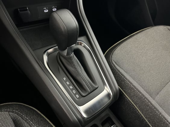 Renault CAPTUR E-TECH FULL HYBRID 145 CH TECHNO noir