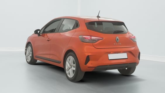 Renault Clio E-Tech full hybrid 145 Evolution Orange