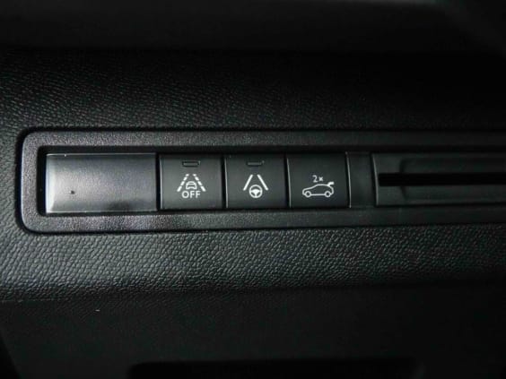 Peugeot 3008 1.2T 130 EAT8 GT Bleu