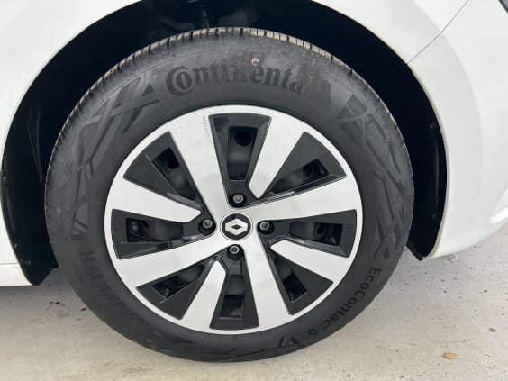 Renault Clio TCe 90 Equilibre Blanc