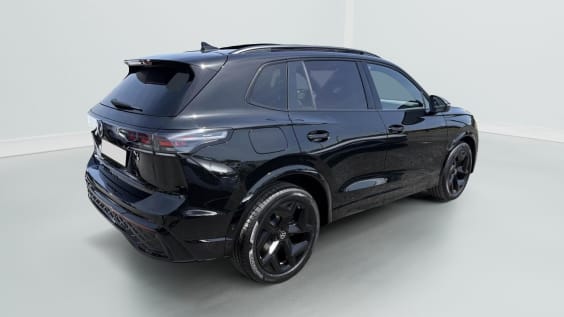 Volkswagen Tiguan 1.5 ETSI 150 DSG7 R-LINE Noir Nuit