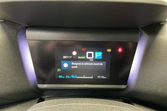 Citroën E-C4 X 136 CH AUTOMATIQUE FEEL PACK Gris Artense