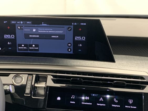 Peugeot 3008 Hybrid 145 e-DCS6 Allure Gris Titane