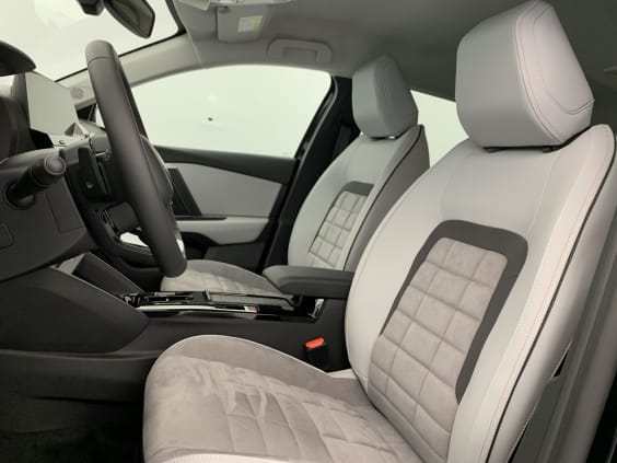 Citroën C4 PureTech 130 EAT8 Max Noir Perla Nera