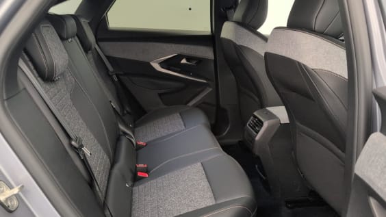 Peugeot 3008 Hybrid 145 e-DCS6 Allure Gris Artense