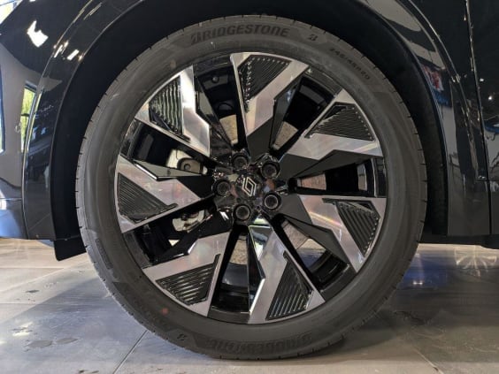 Renault Rafale Rafale hyper hybrid E-Tech 300 ch 4x4 esprit Alpine Noir Etoilé