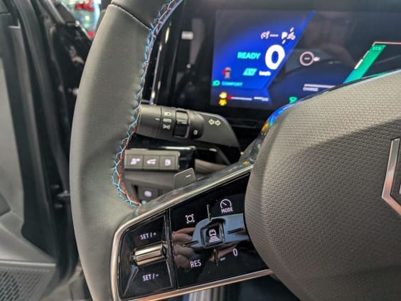 Renault Rafale Rafale hyper hybrid E-Tech 300 ch 4x4 esprit Alpine Noir Etoilé