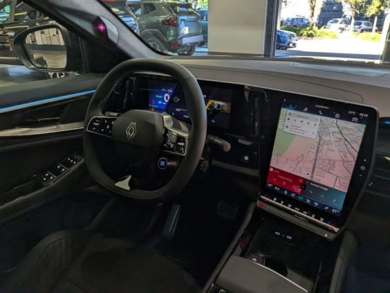 Renault Rafale Rafale hyper hybrid E-Tech 300 ch 4x4 esprit Alpine Noir Etoilé