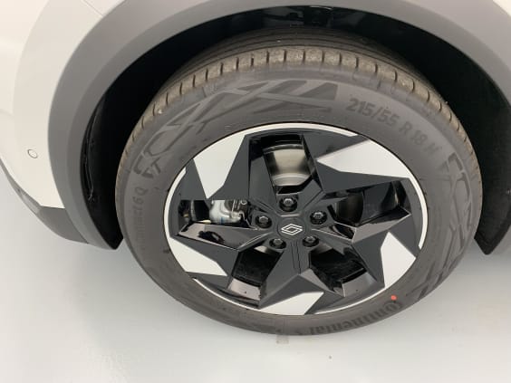 Renault CAPTUR E-Tech full hybrid 160 ch Techno Blanc Nacré / Toit Noir Étoilé