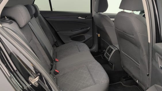 Volkswagen GOLF 8 1.0 TSI OPF 110 BVM6 LIFE Noir Intense