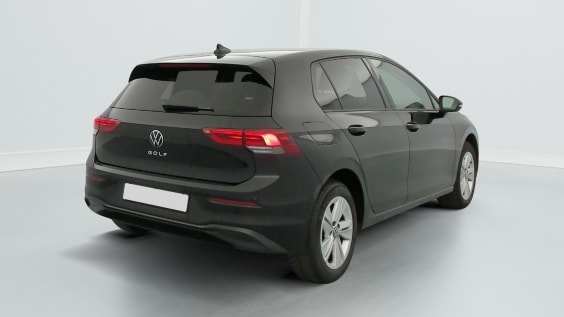 Volkswagen GOLF 8 1.0 TSI OPF 110 BVM6 LIFE Noir Intense