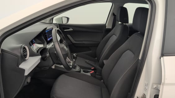 Seat IBIZA 1.0 EcoTSI 95 ch S/S BVM5 Business Blanc Candy
