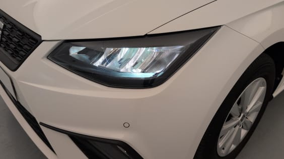 Seat IBIZA 1.0 EcoTSI 95 ch S/S BVM5 Business Blanc Candy