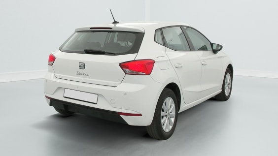 Seat IBIZA 1.0 EcoTSI 95 ch S/S BVM5 Business Blanc Candy