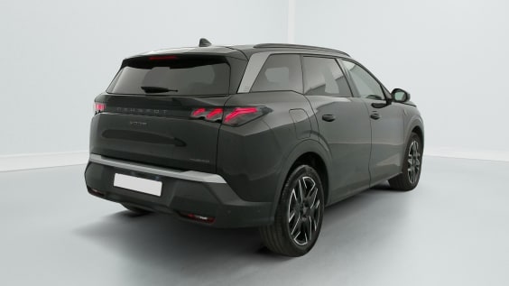 Peugeot 5008 HYBRID 145CH E-DCS6 GT Noir Perla Nera
