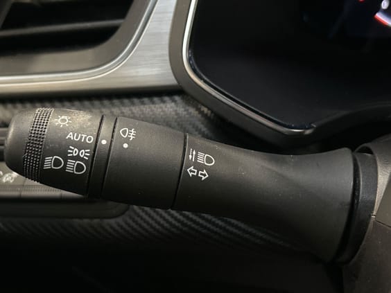Renault CAPTUR 1.3 TCe mild hybrid 140ch RS Line Bleu